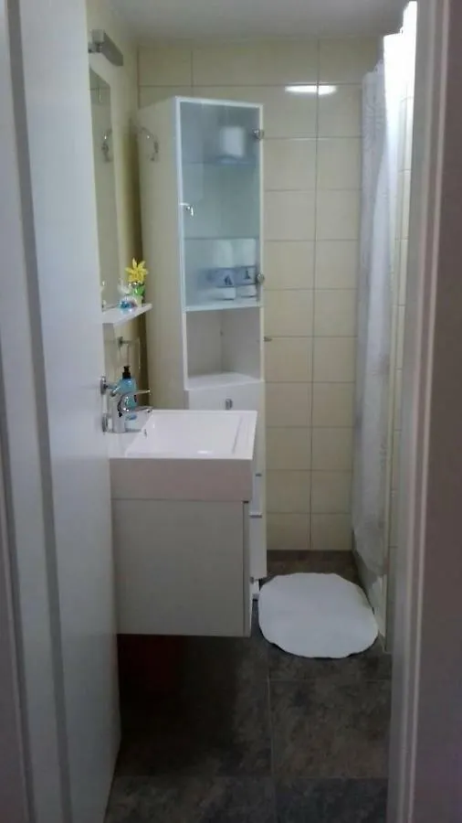 Holiday Home Mirta Pakostane